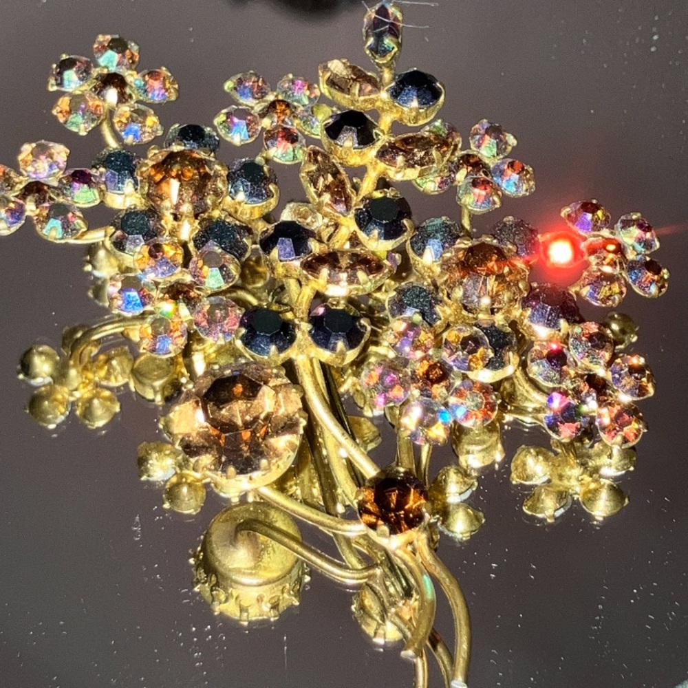 Vintage Floral Aurora borealis Rhinestone Brooch - Video